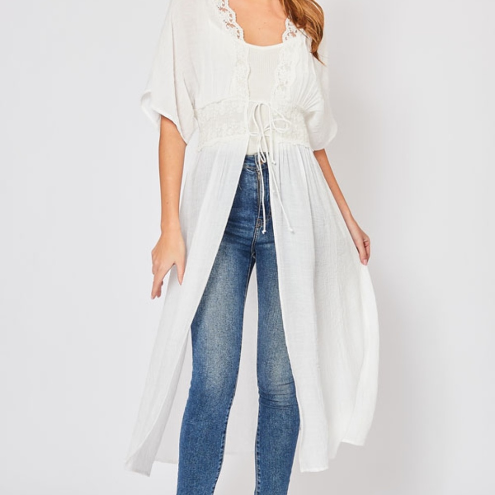 ENTRO Kimono Scarf lace detail at neckline & waist Creamy White